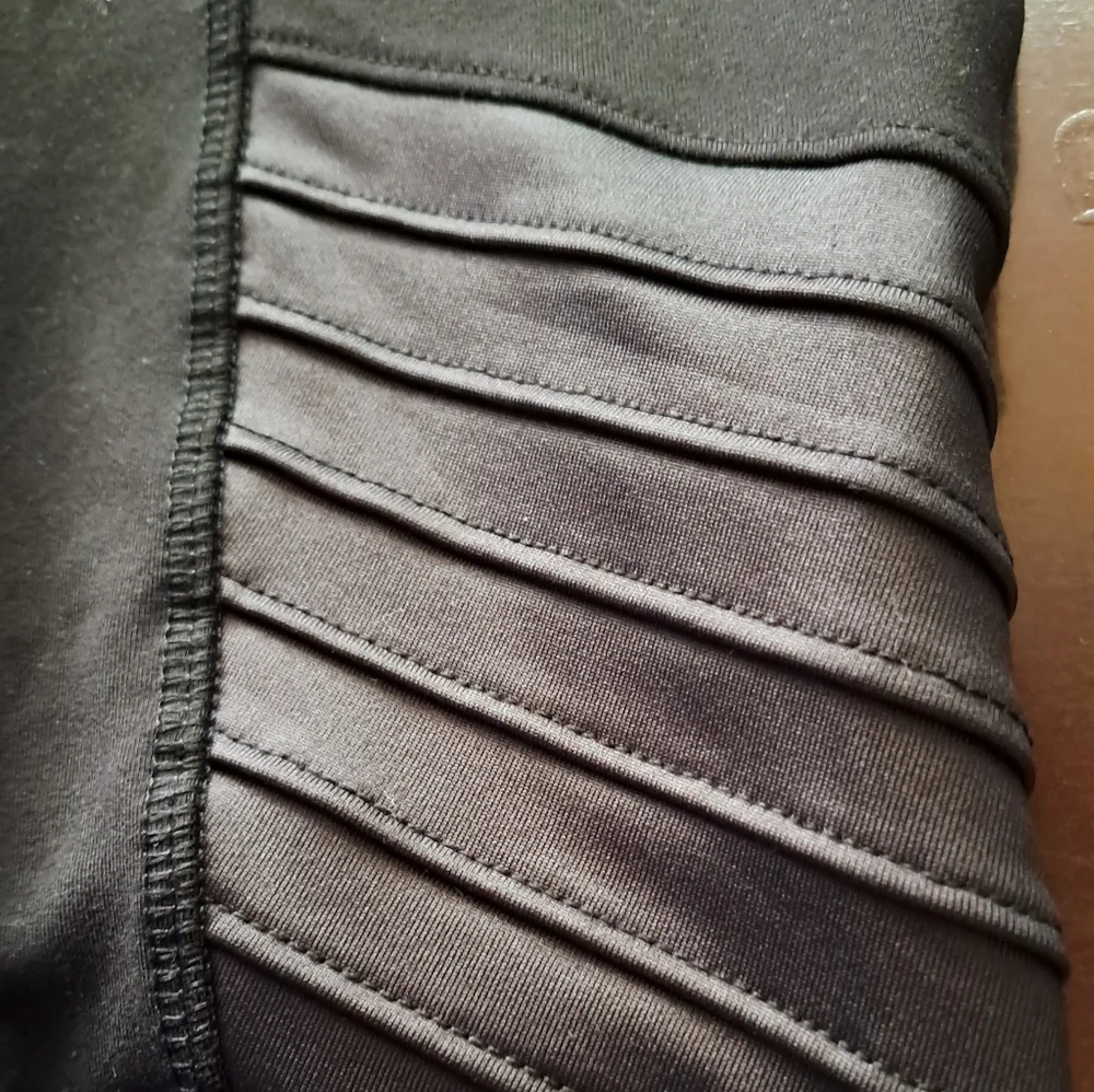 Black Leggings with Textured Shiny Panels